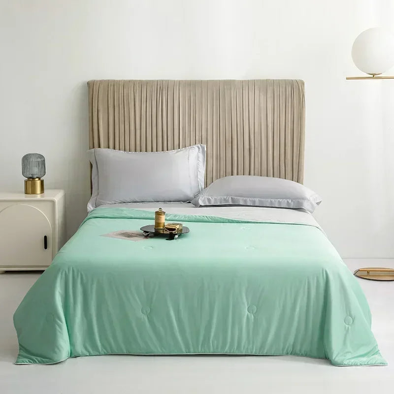 Summer Cooling Blanket – Double-Sided Cool-Touch | Moisture-Wicking | Hypoallergenic | Twin & Queen